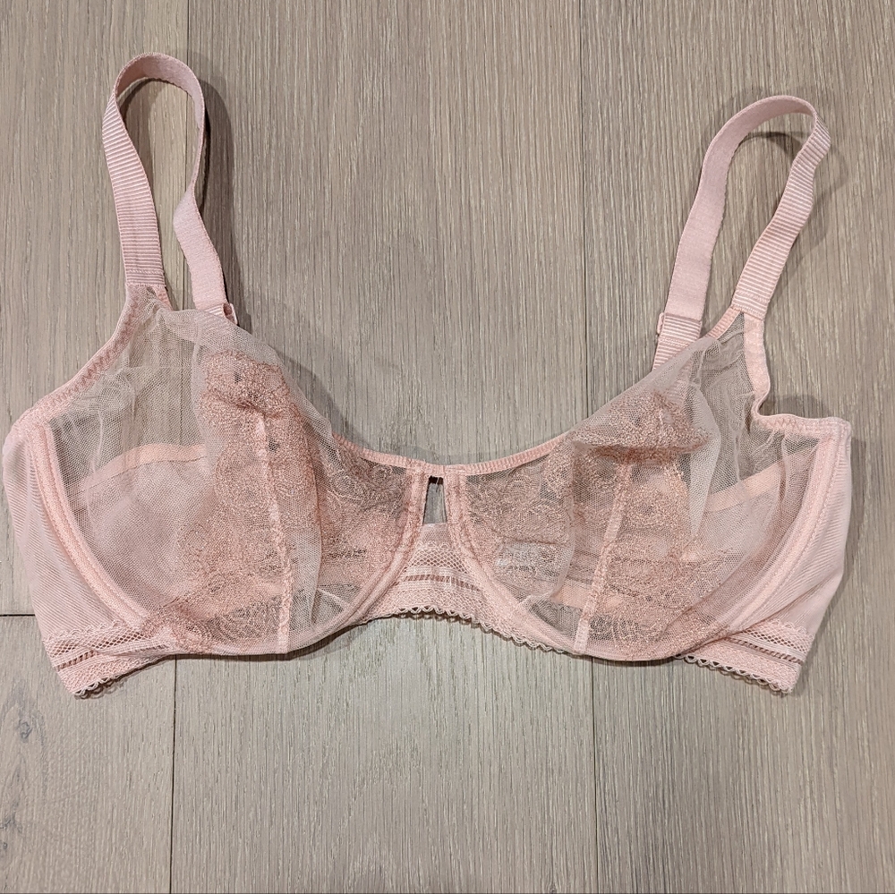 Simone Perle Elegant Sheer Lace Bra - light peach
